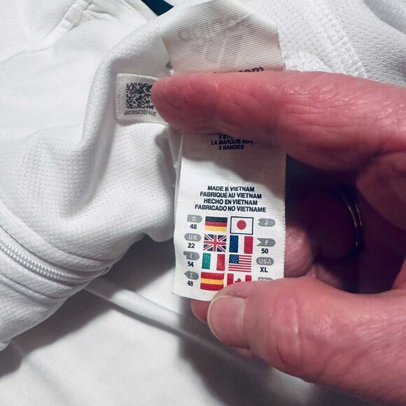 Fila Women's Disruptor II Premium Sneaker - Size 8,5 - Picture 4 of 10